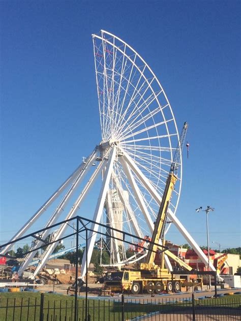 NEWS: Navy Pier Ferris Wheel Moving to Branson - Theme Parks, Roller ...