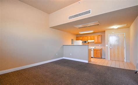 Greeley Pet-Friendly Apartments: Dogs and Cats Allowed | Maddie