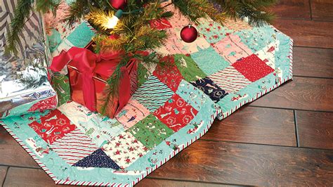 Christmas Tree Skirt Tutorial — Quilting Tutorials