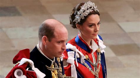 Princesses Kate, Charlotte twin in silver floral headpieces at coronation - Good Morning America