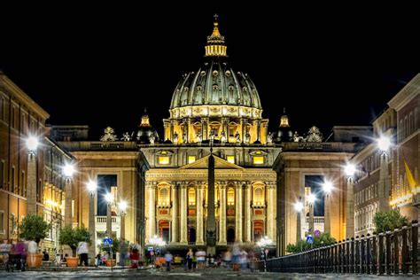 The 17 Best Things to Do in Rome at Night - Gringa Journeys