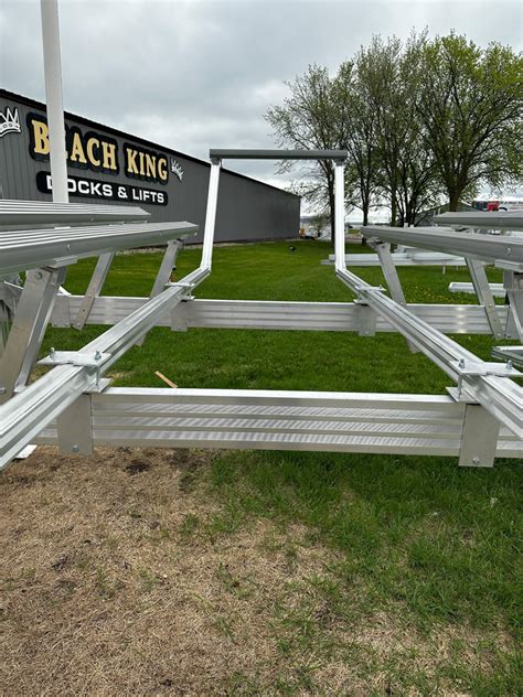 Lift Accessories Gallery | Beach King Docks & Lifts | Detroit Lakes, MN