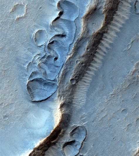 Martian surface - Stock Image - C019/4538 - Science Photo Library