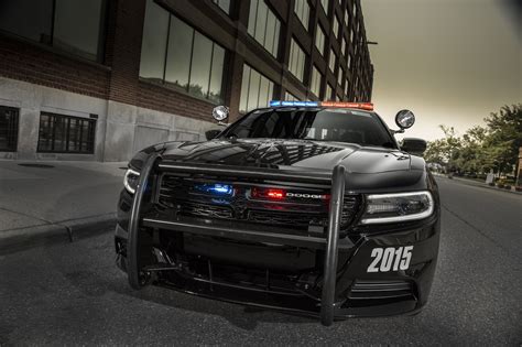 A Sneak Peek at the 2015 Dodge Charger Pursuit Police Cruiser [Video ...