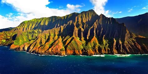 Na Pali Coast, Visiting The Most Beautiful Stretches in Hawaii - Traveldigg.com