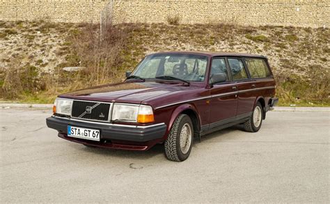 Volvo 200 Series Market - CLASSIC.COM