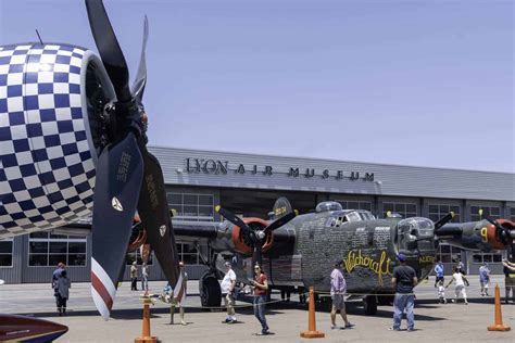 Lyon Air Museum - Greatest Generation Tribute • iDriveSoCal