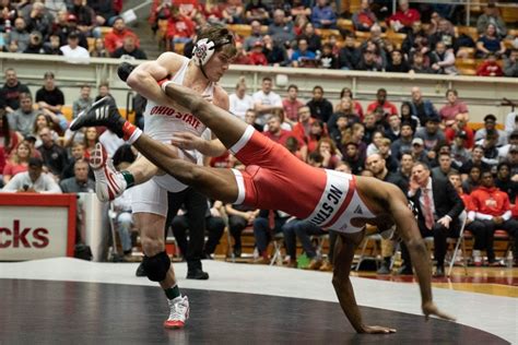 Gallery: Ohio State Wrestling vs NC State – The Lantern