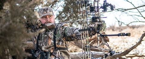 Bow Hunting for Beginners: Tips, Gear & More | Academy