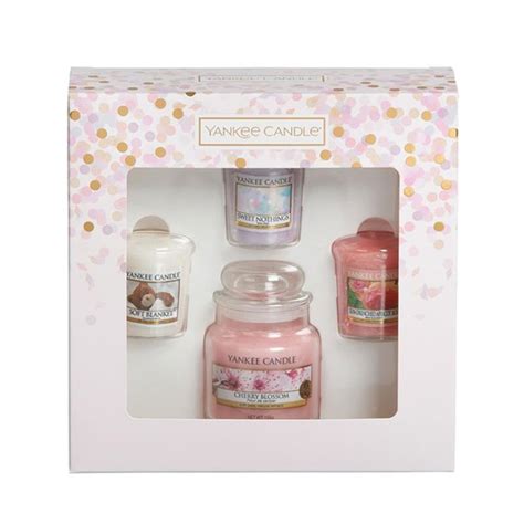 Yankee Candle 3 Votive Candles & Small Jar Gift Set (1613571) - Candle ...