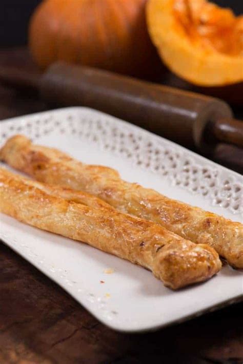 Moldovan Placinta cu Dovleac (Pumpkin Pasty) - International Cuisine