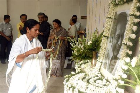 92nd birth anniversary of Satyajit Ray in Kolkata Photo