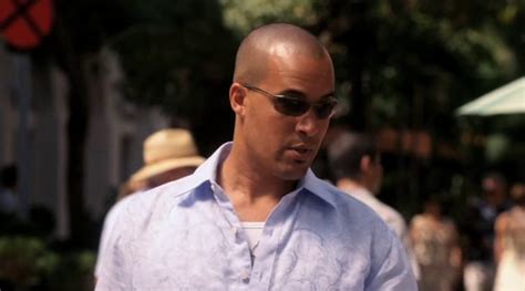 Burn Notice 5x16 “Depth Perception” - Jesse Porter (Coby Bell) Depth Perception, Burns, Pilot ...