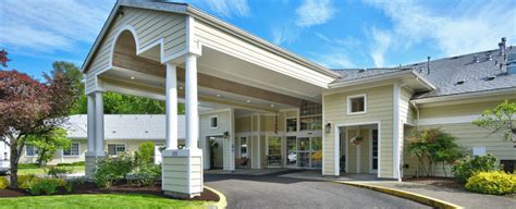 Deerfield Village: Assisted Living in Milwaukie, OR