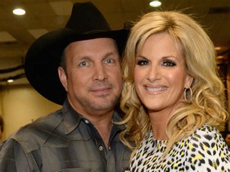 Garth Brooks Talks Life With Wife Trisha Yearwood After 14 Years Of Marriage | Celebrity Insider