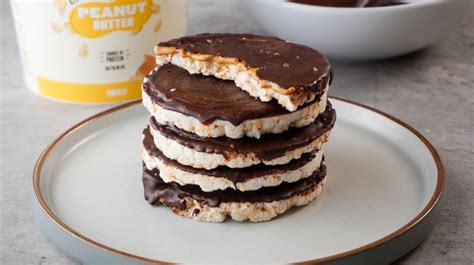 2-Step Healthy Chocolate Peanut Butter Rice Crackers - MYPROTEIN™