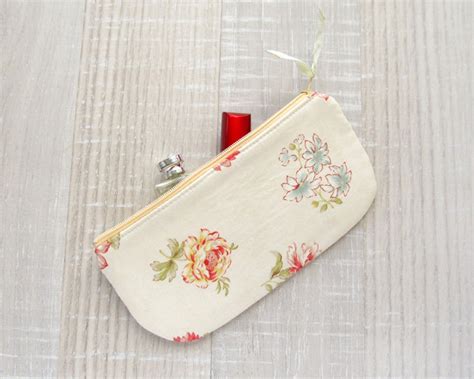 Floral Zipper Pouch Change Purse Pastel Colors Wallet Beige - Etsy