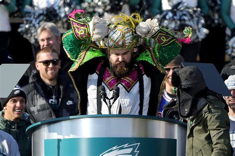 In epic speech, Eagles' Jason Kelce calls out 'clown' who criticized Doug Pederson - Philly