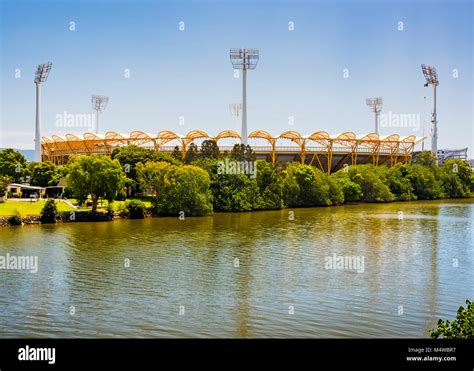 Carrara stadium gold coast hi-res stock photography and images - Alamy