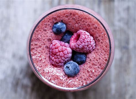 10 Fat-Burning Smoothie Recipes Nutritionists Love — Eat This Not That