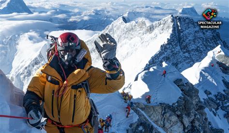 Group of Seven Black Climbers Top Mount Everest - Spectacular Magazine