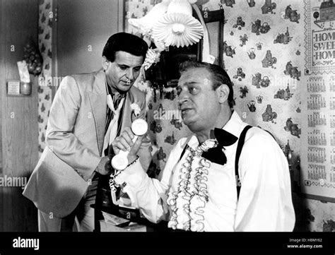 EASY MONEY, Joe Pesci, Rodney Dangerfield, 1983. (c) Orion Pictures ...