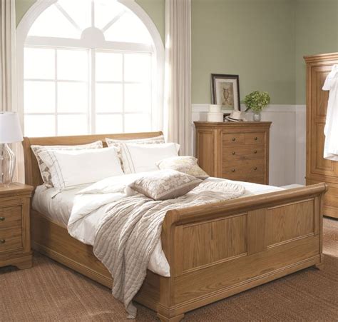 There is some bedroom furniture which can be chosen by you. One of the best is solid wood ...