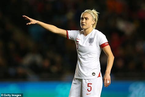 England captain Steph Houghton withdraws from squad with groin injury and will miss Spain ...