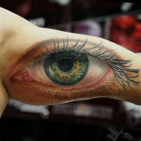 Pin on OJOS TATUADOS