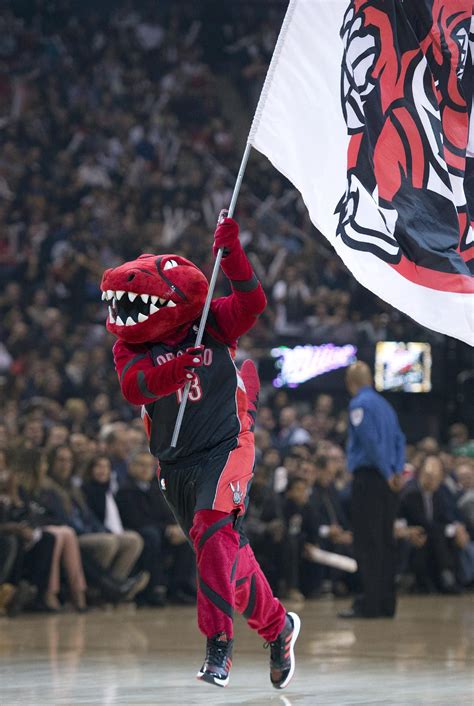 Toronto Raptors Mascot Bloopers | torontoraptorsarena