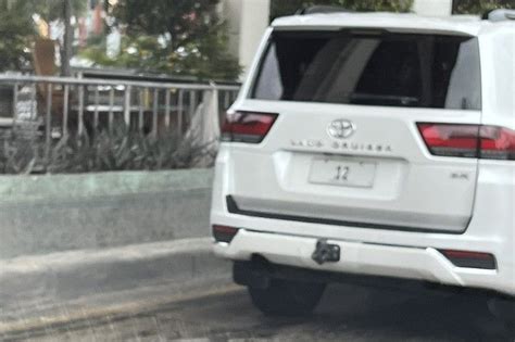 MMDA says action taken on SUV with '12' plate using bus carousel lane ...