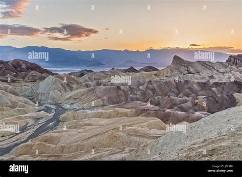 Zabriskie point sunset hi-res stock photography and images - Alamy