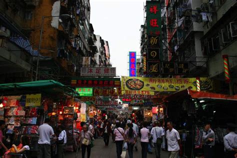 Sham Shui Po market - Photo by Matt Watts - Flickr CC - ArchiPanic