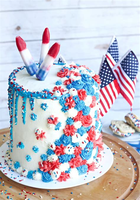 Easy 4th of July Cake Frosting Tutorial for a Big WOW Factor!