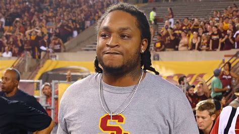 Ex-USC star reveals he suffered near-fatal heart attack