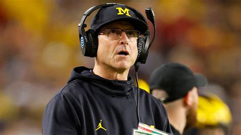 Arriba 69+ imagen michigan head coach salary - Abzlocal.mx