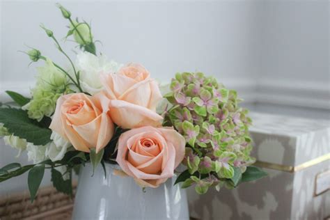 Floral Arrangements 101 with Nielsen’s Florist - Life on Phillips Lane