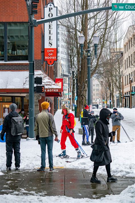 15 COZY Things to Do During Winter in Portland (Survival Guide)