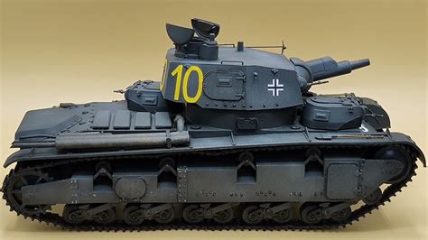 German Panzer Neubaufahrzeug PzKpfw Nb.Fz (Amusing Hobby 1/35) Model Build - YouTube