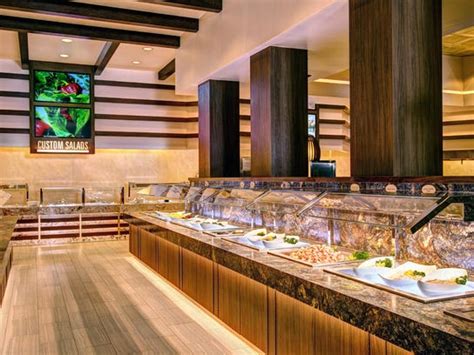 Atlantis unveils sleek multimillion $ remake of buffet