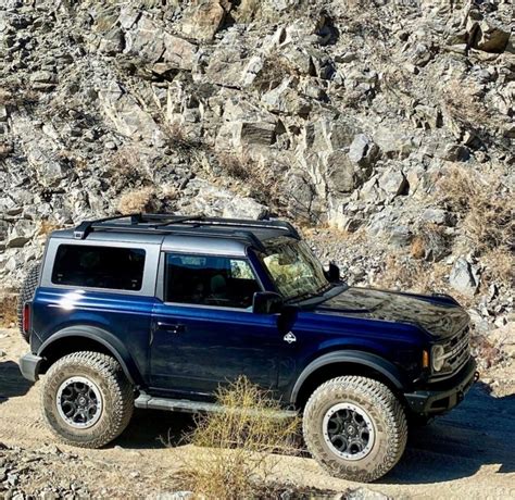 Photos: Antimatter Blue 2-door Outer Banks Sasquatch Rock Crawling! | Bronco6G - 2021+ Ford ...