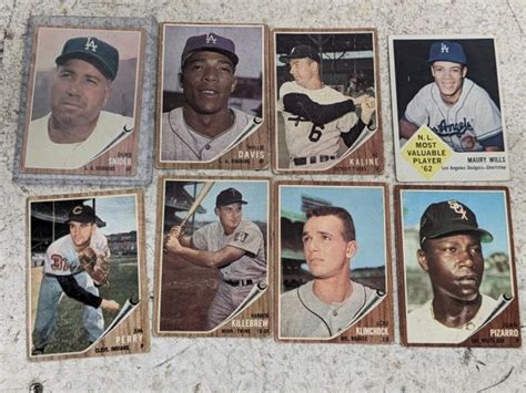 VINTAGE BASEBALL CARDS | Live and Online Auctions on HiBid.com