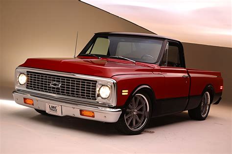 LMC Truck C10 Nationals Giveaway Truck: 1972 Chevy C10