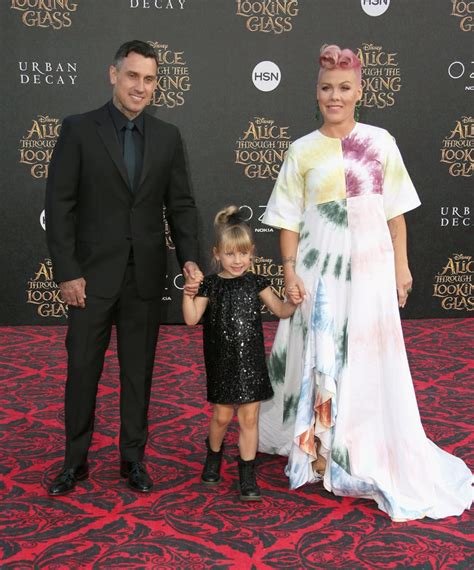 Pink's Family Pictures on Social Media | POPSUGAR Celebrity