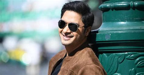 Shreyas Talpade Apologises For Playing A Christian Man Stamping On The Sacred Om Symbol In A ...