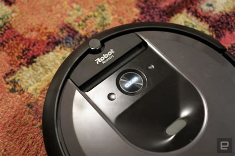 iRobot's smart-mapping Roomba i7 is on sale for $399 | Engadget