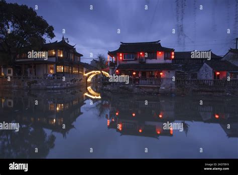 Shanghai old town Stock Photo - Alamy