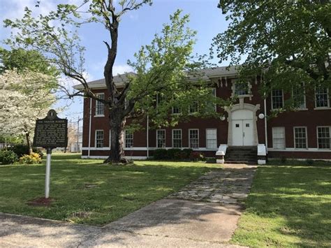 The Trenton School Historical Marker