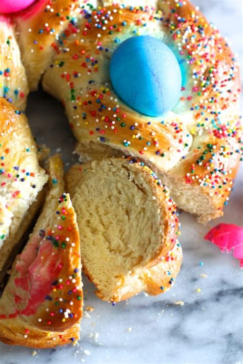 15 Delicious Easter Bread Recipes (Part 2)