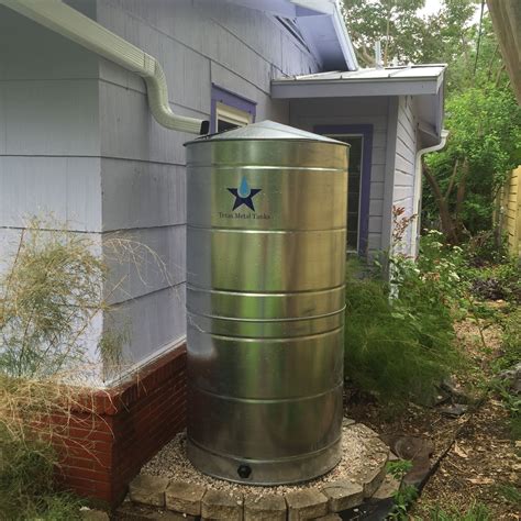 Galvanized Steel Water Storage Cistern Tank - 300 Gallon | TankAndBarrel.com